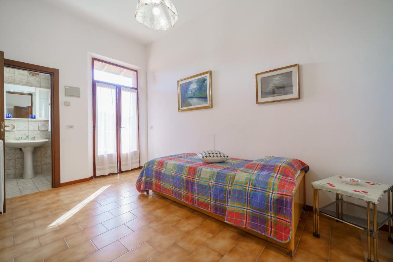 Apartmán Trilocale Sara Portoferraio Exteriér fotografie